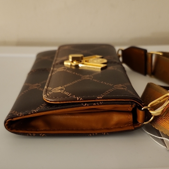 Valentino Orlandi Leather Crossbody - Picture 5 of 13